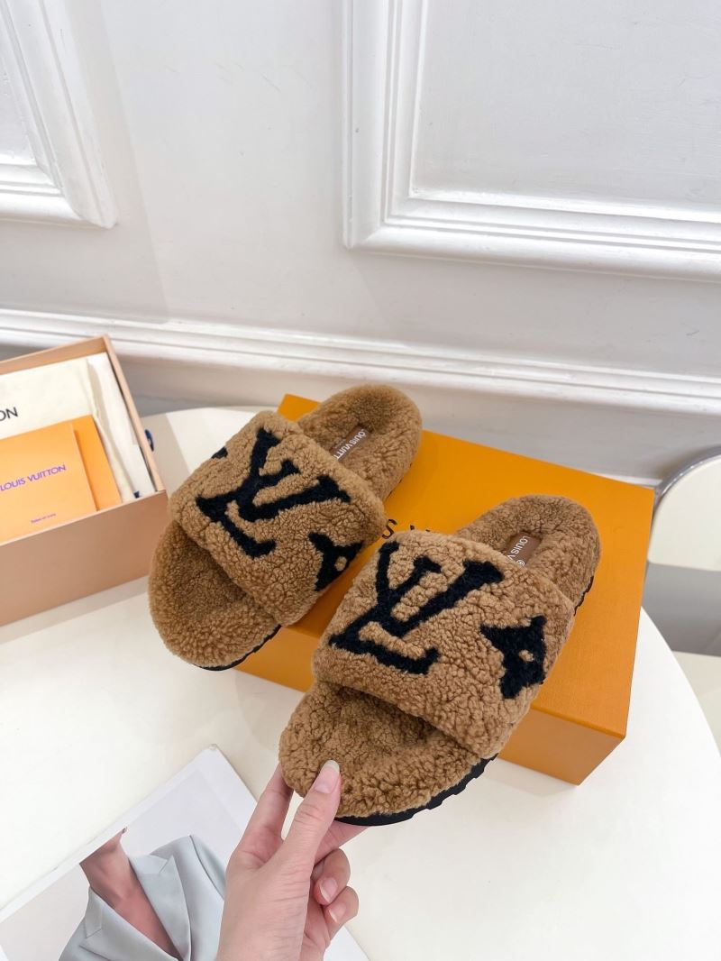 Louis Vuitton Slippers